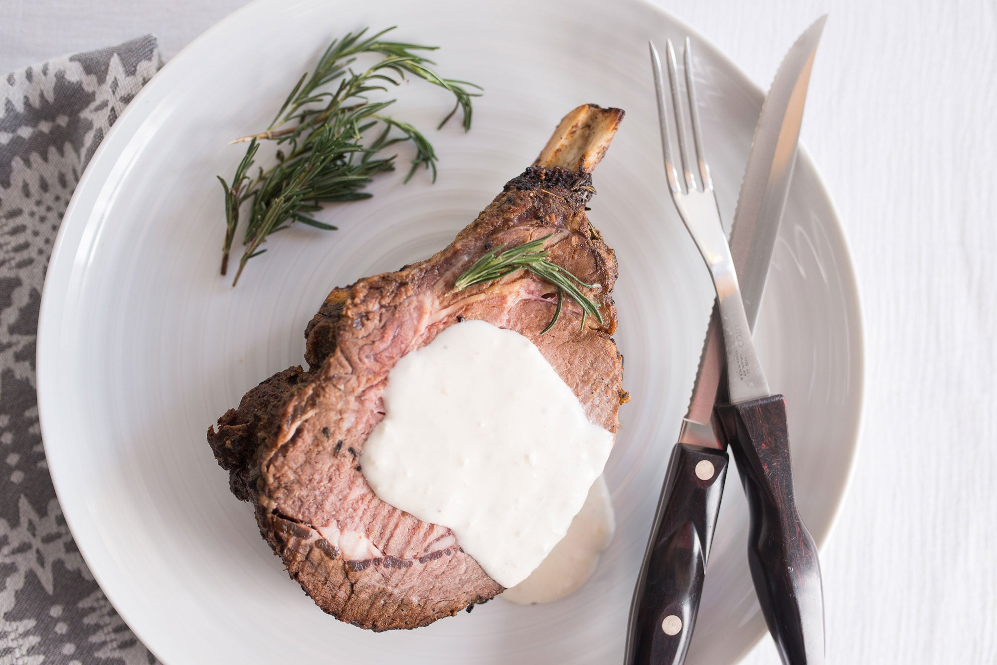 Prime Rib with Horseradish Cream